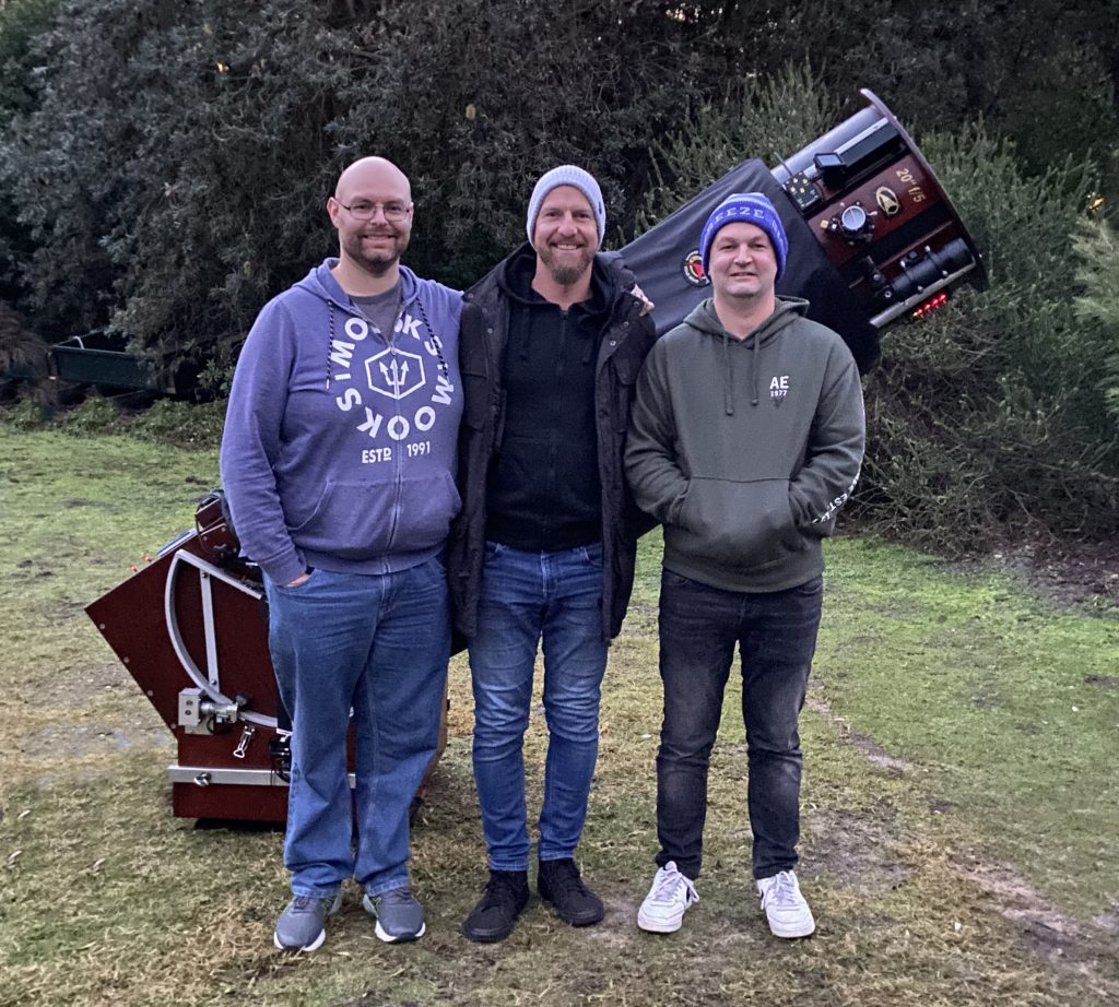 Three Old Uni. Friends Enjoy A Birthday Celebration Astronomy Tour